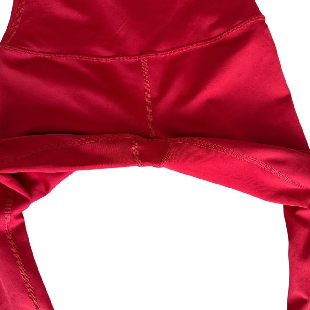 ALO Yoga Size Medium 7/8 High-Waist Airlift Leggings in Bold Red - Picture 4 of 7